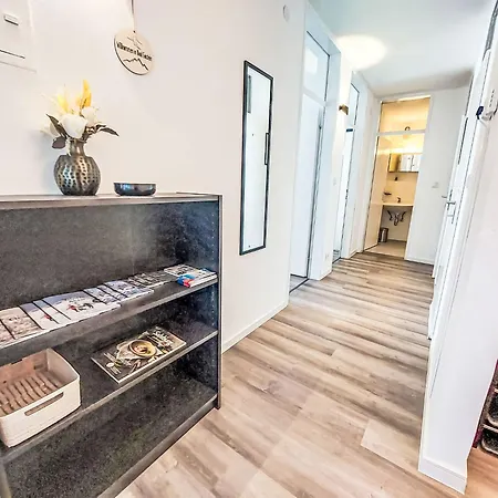 Apartmán Iris By Interhome *